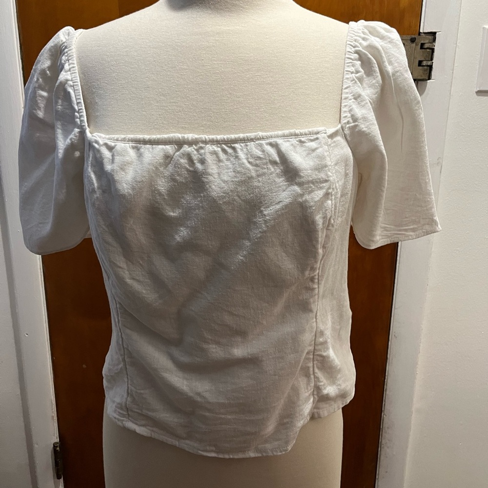 Abercrombie & Fitch Cream White Puff Sleeve Crop Blouse. Size XL. Linen blend